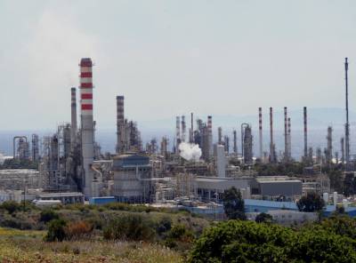 Η μονοκαλλιέργεια των... πετρελαιοειδών