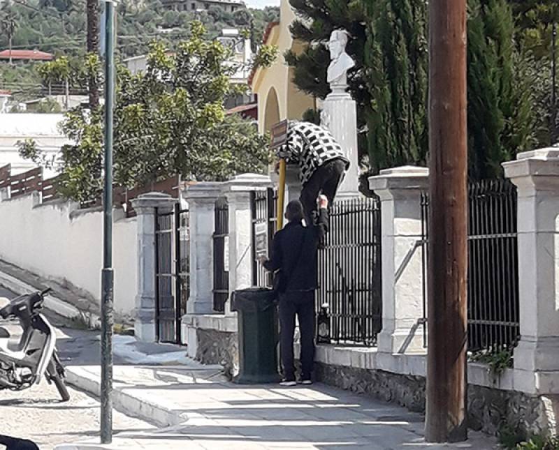 Εξηγήσεις για το κλείσιμο του Νεκροταφείου Καλαμάτας