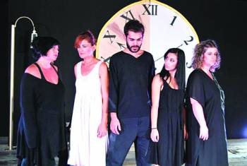 Θεατρική Ομάδα Βαλύρας "Οψις": «Ο καθρέφτης του φεγγαρόφωτος»