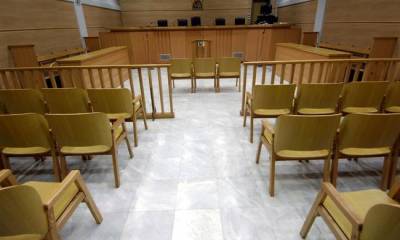 6 χρόνια για κλοπή κινητών από Χαρακοπιό και Κορώνη