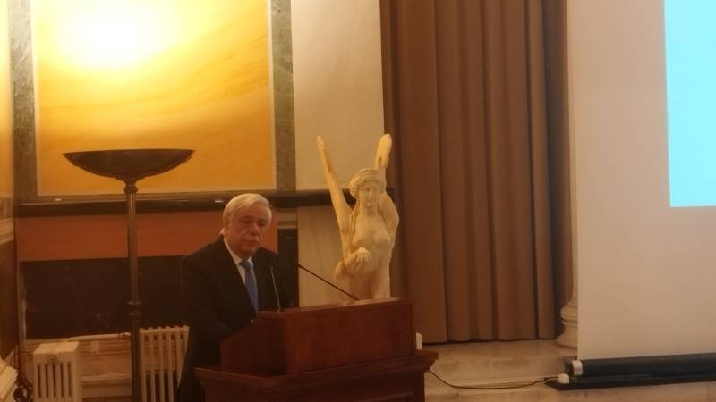 Παυλόπουλος: "Φόρος Τιμής στον «Γέρο του Μοριά» Θεόδωρο Κολοκοτρώνη"