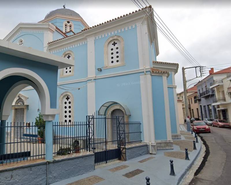 Αιμοδοσία και συγκέντρωση τροφίμων στο ναό του Αγίου Νικολάου