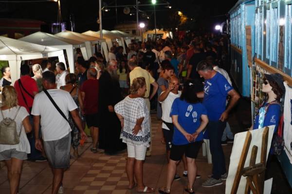 Άνοιξε τις πύλες της η έκθεση "Αρτος - Οίνος - Ελαιον" στο Πάρκο Σιδηροδρόμων Καλαμάτας (βίντεο-φωτογραφίες)