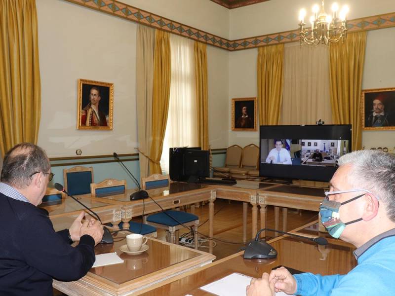 Νίπτει τας χείρας του ο Σκρέκας για φυσικό αέριο στη Πελοπόννησο