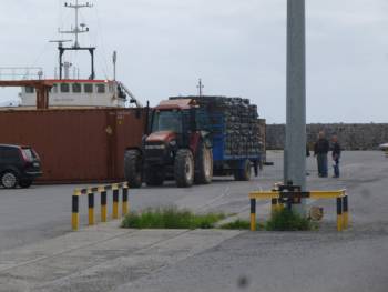 5,3 εκ. πακέτα λαθραία τσιγάρα στα κοντέινερ του "GENC 3"