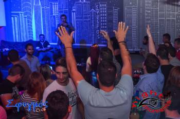 Ο Αγγελος Δαδάρος &quot;ξεσήκωσε&quot; το &quot;Σφυγμός Club&quot;