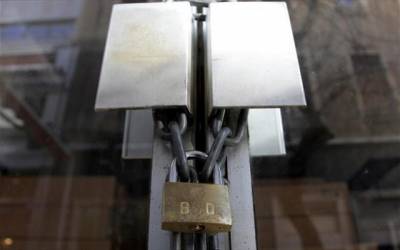 Δήμος Καλαμάτας: Ανάκληση αδειών σε καταστήματα