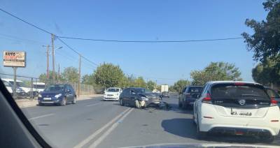 Καλαμάτα: Τροχαίο ατύχημα στο Ασπρόχωμα – Σύγκρουση κοντά στον κόμβο Ζαφείρη