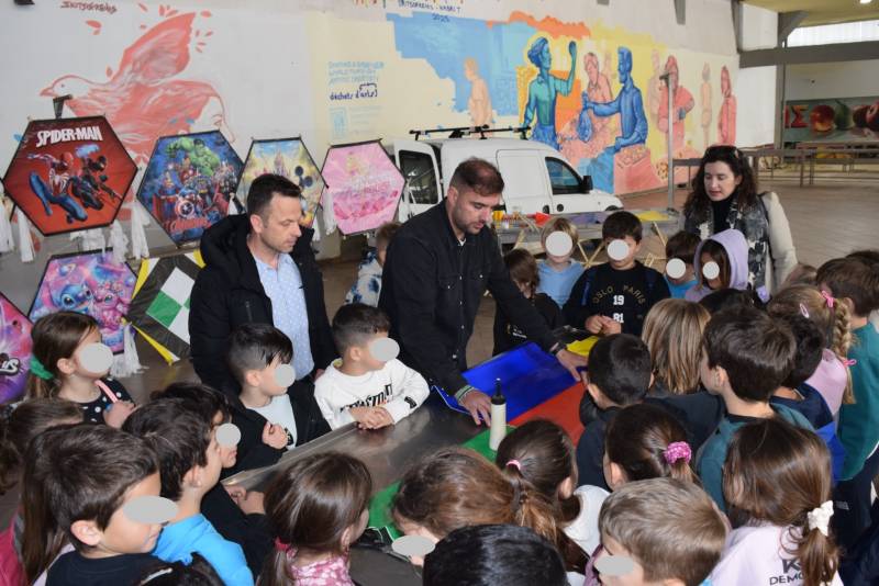 Δημιουργίες μαθητών στην Κεντρική Αγορά Καλαμάτας