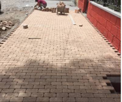 Πλατεία κυβολίθων το “Πανελλήνιο” λέει ο Μάκαρης