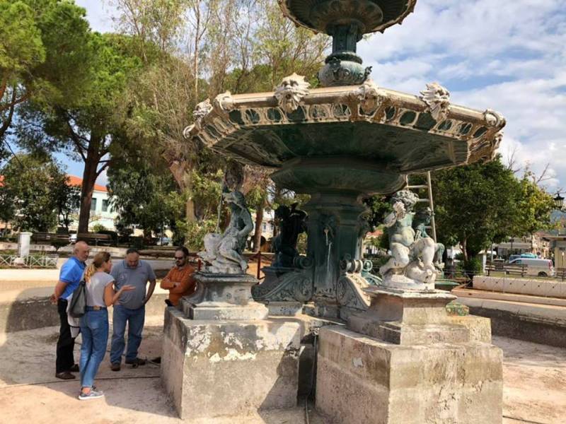 Μελετητές του υπουργείου Πολιτισμού για τα σιντριβάνια Φιλιατρών