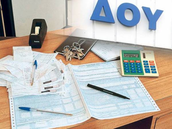 Ολοι ψάχνουν λεφτά για το κράτος - πατερούλη
