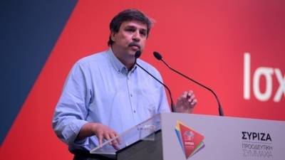 Ξανθός: Η κυβέρνηση και ο κ. Πλεύρης έχουν μετατραπεί σε αρνητές της πανδημίας