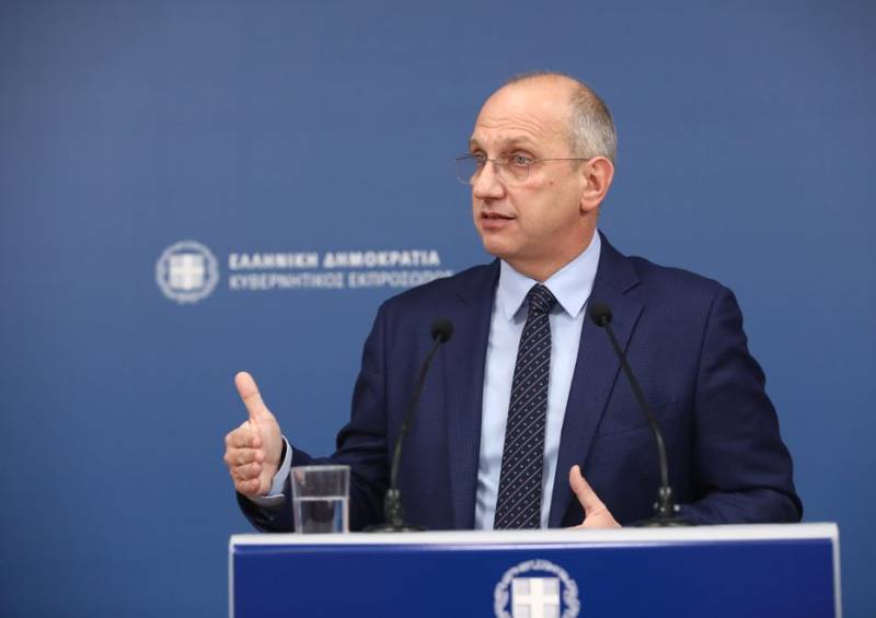 Καταγγελίες Πολάκη: Στην απάντηση του Περικλή Μαντά παρέπεμψε ο κυβερνητικός εκπρόσωπος (βίντεο)