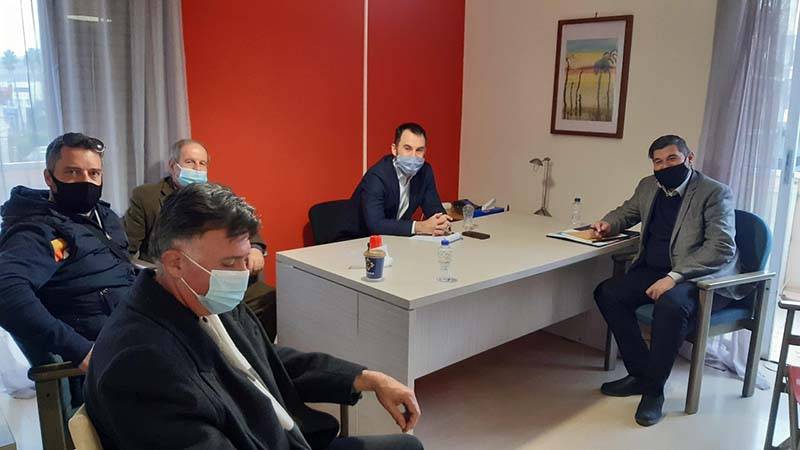 Χαρίτσης με προέδρους Κοινοτήτων Μεσσηνίας: “Η ύπαιθρος καταδικάζεται σε υποβάθμιση και μαρασμό”