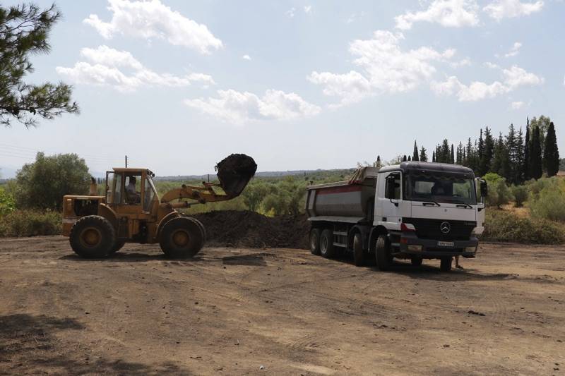 Μεσσηνία: Απομακρύνθηκε η λυματολάσπη από κτήμα του ΕΛΓΟ “Δήμητρα” (βίντεο)
