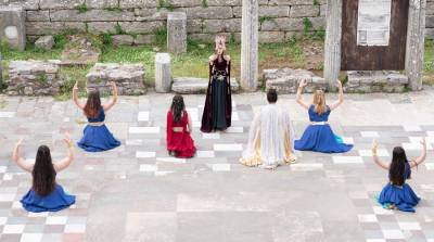 Με την «Ηλέκτρα» του Σοφοκλή συνεχίστηκε το 10ο Διεθνές Νεανικό Φεστιβάλ Αρχαίου Δράματος