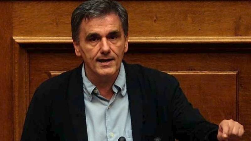 Ευ. Τσακαλώτος: Το εισόδημα της μεσαίας τάξης αυξήθηκε στη διετία 2015-2016