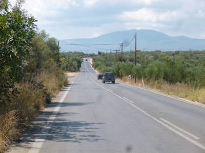 Ασφαλείς αυτοκινητόδρομοι ή εικονοστάσια στην άσφαλτο; 