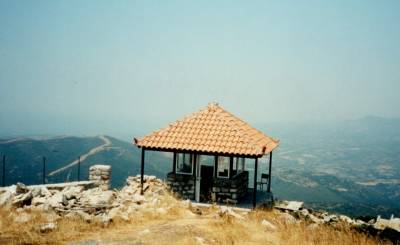 Επαναλειτουργία πυροφυλακίου στον Αϊ-Λια Κρυονερίου ζητεί ο Δριμής