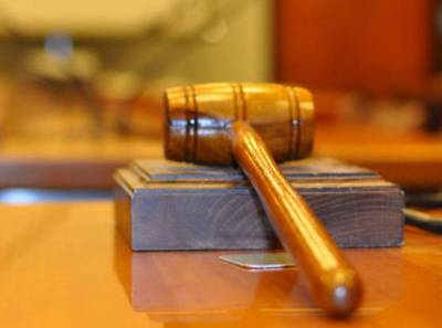 Ελεύθερος με περιοριστικούς όρους για τις κλοπές καταστημάτων στην Καλαμάτα