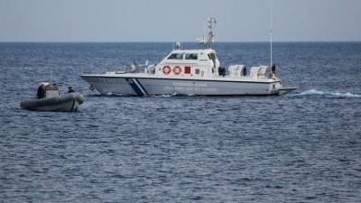 Δύο επιχειρήσεις διάσωσης 90 μεταναστών νότια της Κρήτης