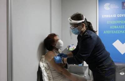 Ρεκόρ τη Μεγάλη Πέμπτη στη Μεσσηνίας με 896 εμβολιασμούς