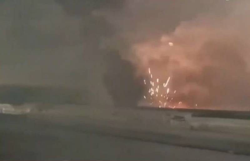 Επεισόδια τα ξημερώματα έξω από το Πολυτεχνείο στην Πατησίων