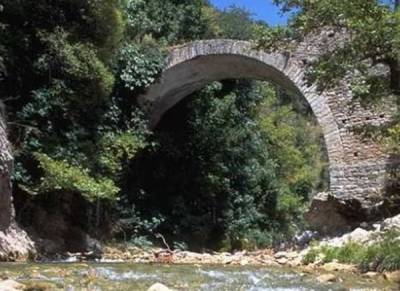 Εκδήλωση για την προστασία των πέτρινων γεφυριών της Νέδας