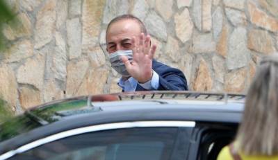 Πώς σχολιάζουν τα τουρκικά ΜΜΕ την επίσκεψη Τσαβούσογλου στην Ελλάδα