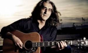 Ο Βασίλης Καζούλης στο "Αερικό" (βίντεο)