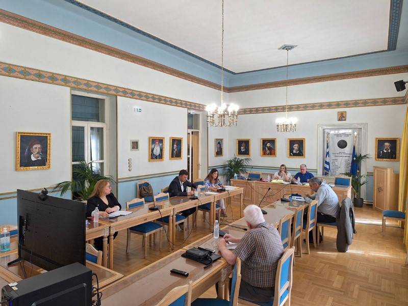 Λαμπρόπουλος για αποφάσεις Περιφερειακής Επιτροπής