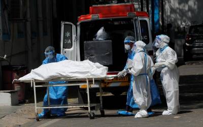 Ινδία: Νέο ρεκόρ 414.188 κρουσμάτων κορονοϊού σε μία μέρα