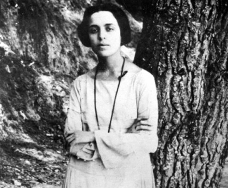 Μαρία Πολυδούρη: Για να τιμήσουμε την Παγκόσμια Ημέρα Ποίησης στις 21 Μαρτίου