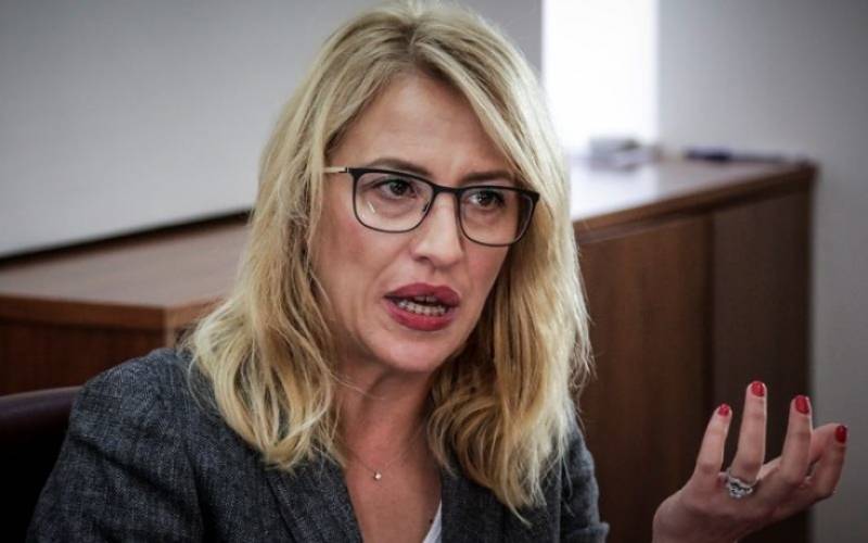 Ρένα Δούρου: Η ψήφος δεν είναι καπρίτσιο, η στιγμή είναι ιστορική