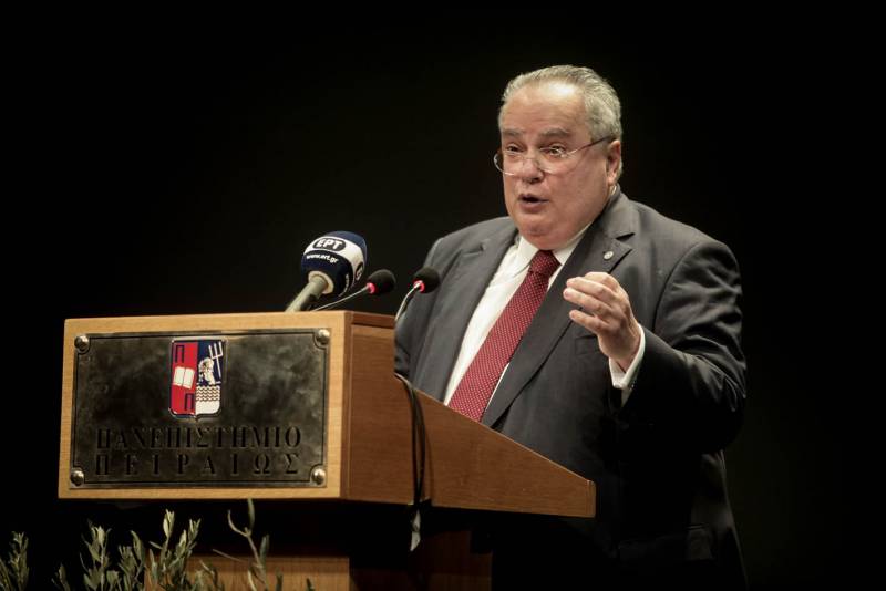 Κοτζιάς: "Είμαι οπαδός της ενεργητικής εξωτερικής πολιτικής γιατί η αδράνεια δεν έλυσε ποτέ κανένα πρόβλημα"