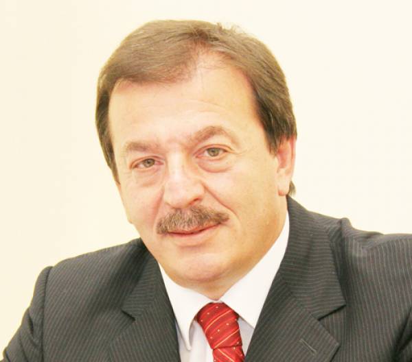 Ο Δήμος Μεσσήνης στόχος του Σαμπαζιώτη