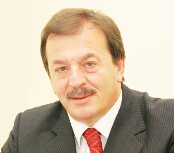 Ο Δήμος Μεσσήνης στόχος του Σαμπαζιώτη