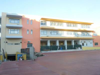 Σε εξέλιξη οι εργασίες για το προαύλιο του 8ου Δημοτικού Καλαμάτας