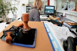 "Πλήγμα" για τον Νίκα η μετακίνηση 14 υπαλλήλων του δήμου σε άλλες υπηρεσίες