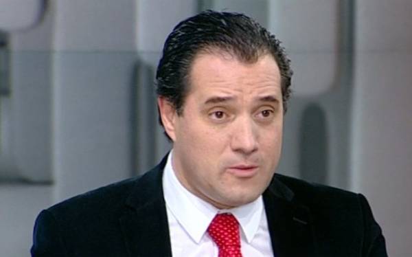 Πώς αντέδρασε ο Άδωνις Γεωργιάδης στο "Γιώργο γερά να φύγει η Δεξιά"