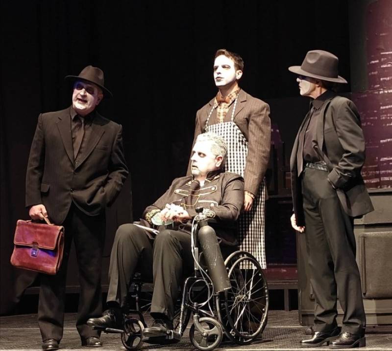 Παράσταση από τη "Θεατρική Διαδρομή": «Η άνοδος του Αρτούρο Ούι» στο Πνευματικό Κέντρο