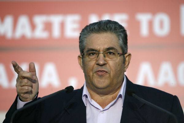 Κουτσούμπας από Τρόπαια: &quot;Πραγματική ελάφρυνση χρέους για το λαό θα σήμαινε να δοθούν πίσω οι μισθοί και τα δώρα που κόπηκαν&quot;