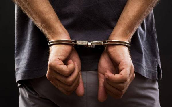 Χειροπέδες σε 37χρονο για χασίς σε χωριό της Δυτικής Μάνης