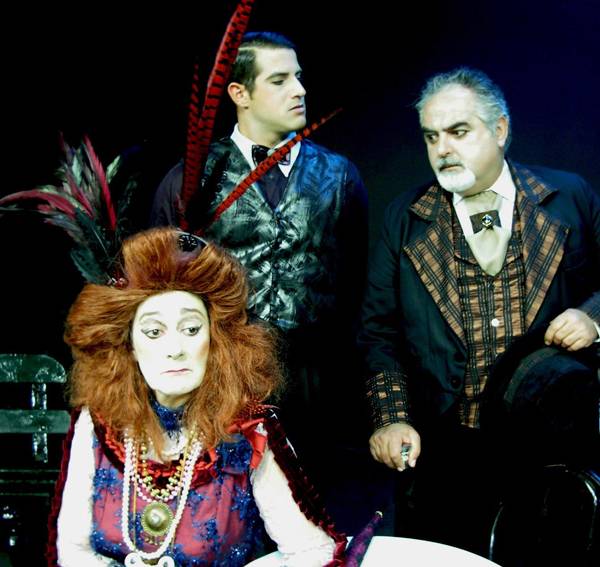 "Η τρελή του Σαγιό"μέχρι τις 12 Δεκεμβρίου