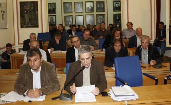 Ρωγμές στην παράταξη Μάκαρη με αφορμή το Μέγαρο Χορού Καλαμάτας