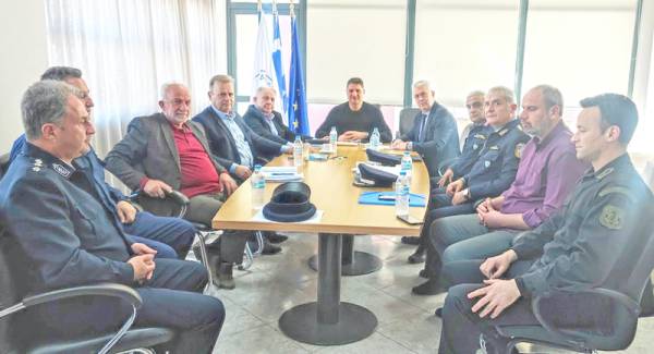 Στη Μεσσήνη χθες συνεργάτες του Μιχ. Χρυσοχοΐδη: Αμεση λήψη μέτρων για την παραβατικότητα