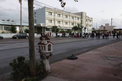 Αίτημα Πετράκου - Δρούγκα να μπει το θέμα της διάβασης του ΟΑΕΔ στο Περιφερειακό Συμβούλιο Πελοποννήσου