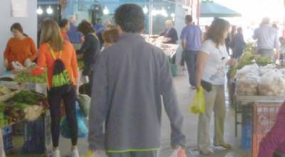 Τεράστια προσοχή στη λαϊκή αγορά