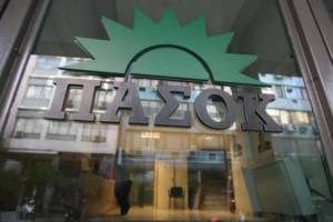 Τατούλης τέλος από το ΠΑΣΟΚ - Παίζουν Νάντια και Δέδες
